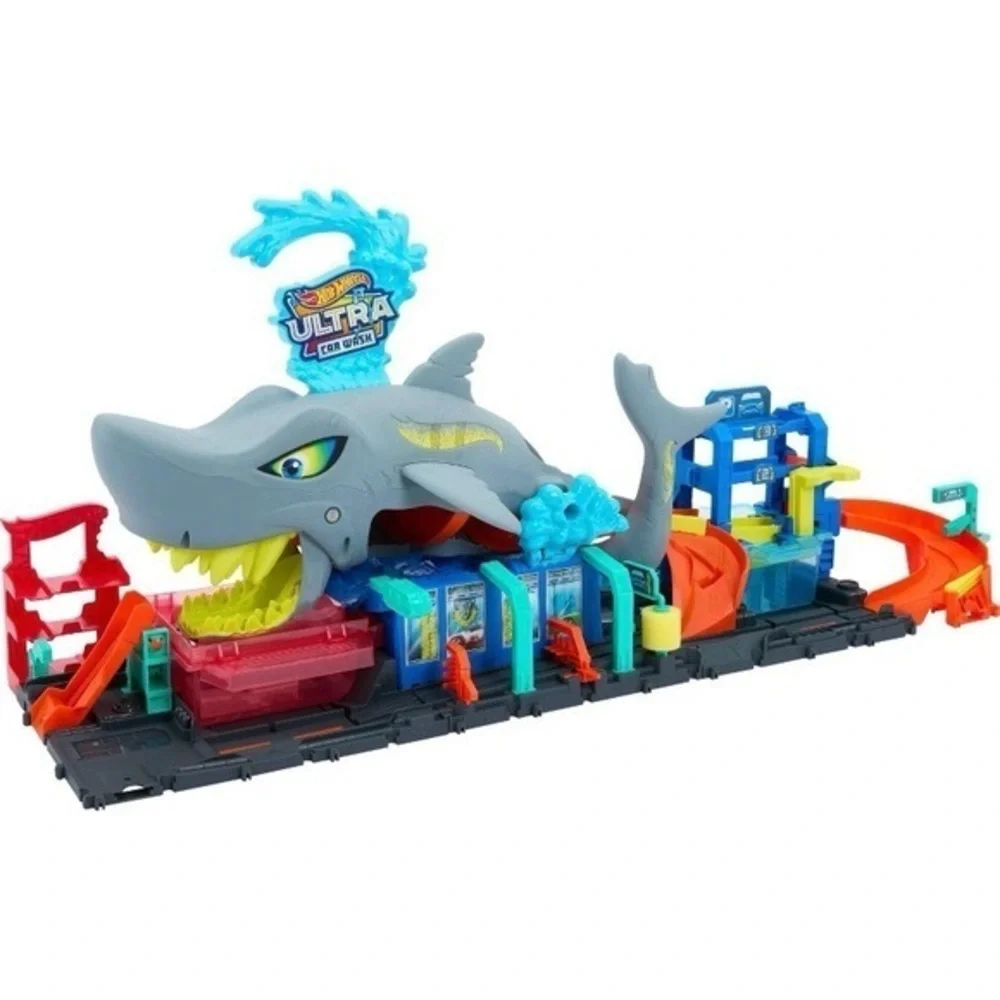 NIB. MATTEL Hot Wheels Ultra Shark Car Wash